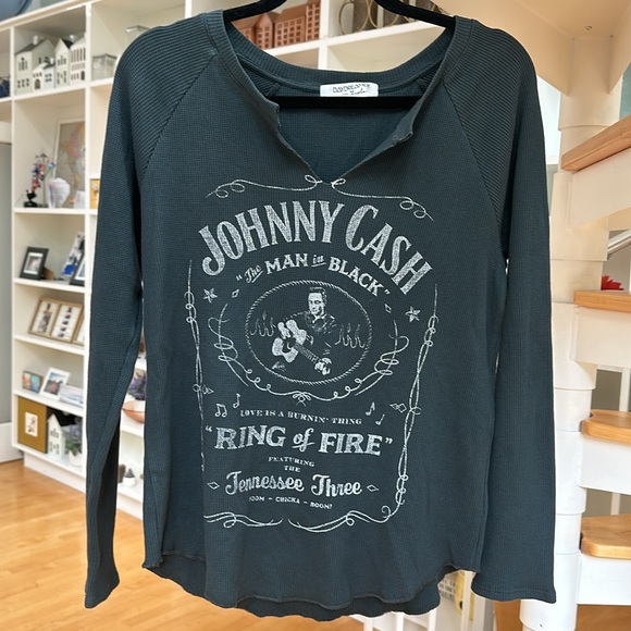 Daydreamer Tops - NWOT Daydreamer thermal size S